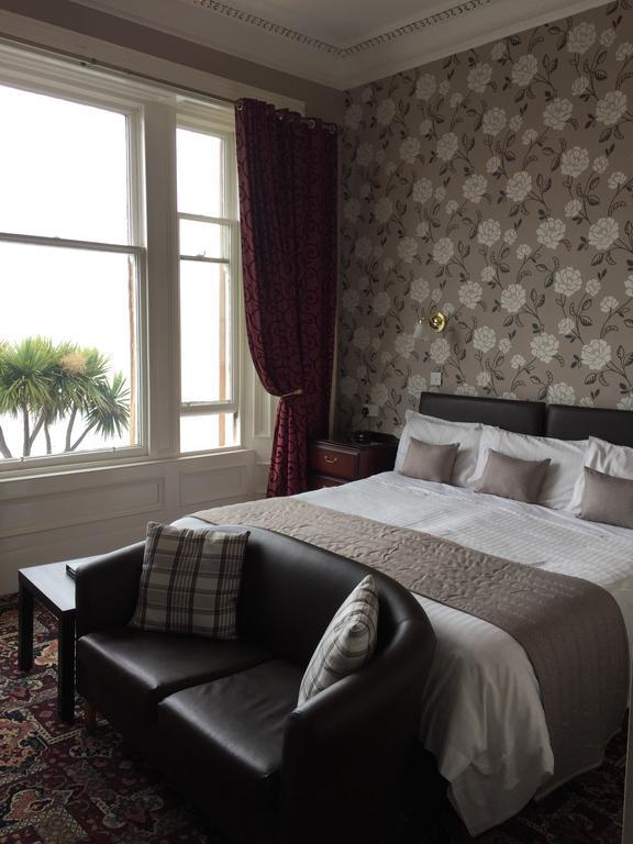 Hotel The Bayview Rothesay Esterno foto