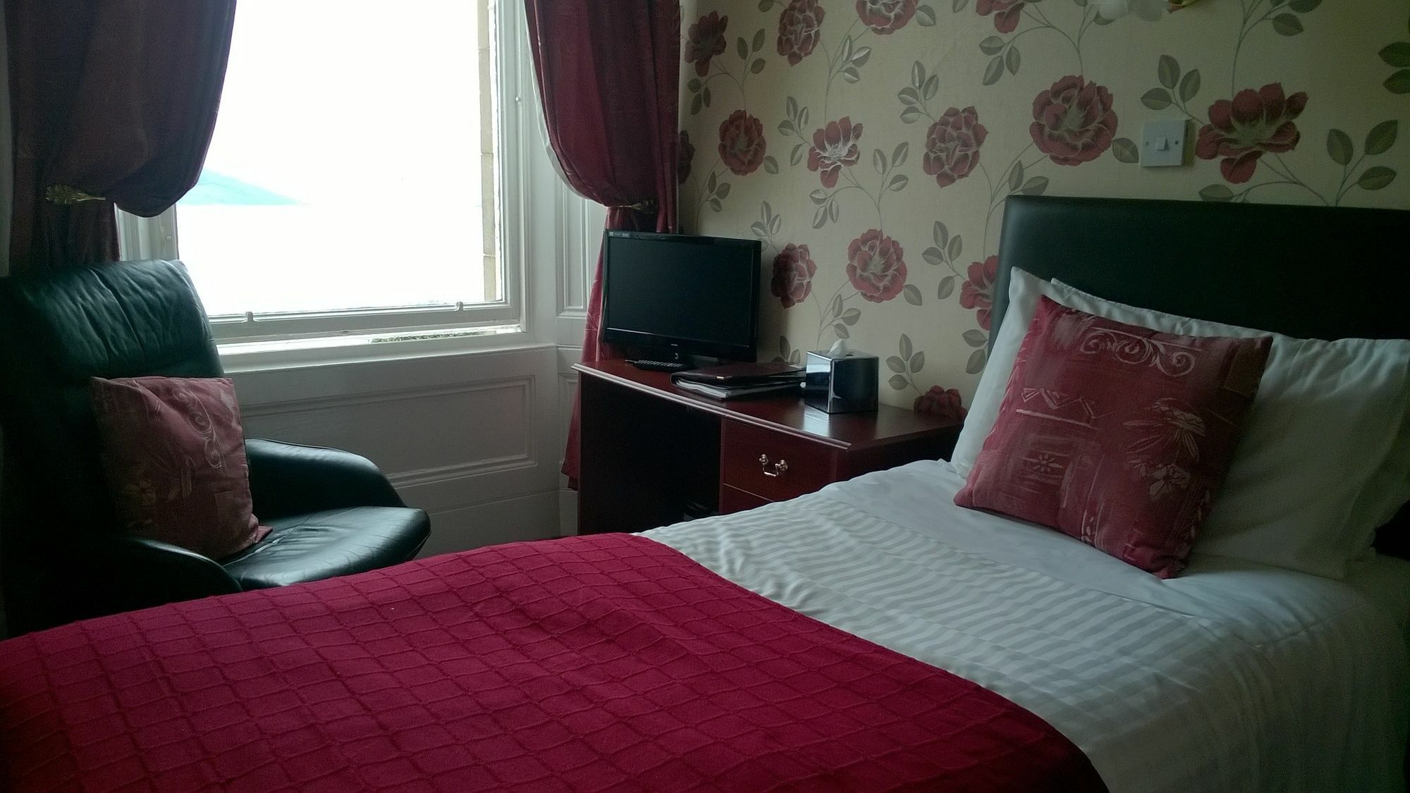 Hotel The Bayview Rothesay Esterno foto