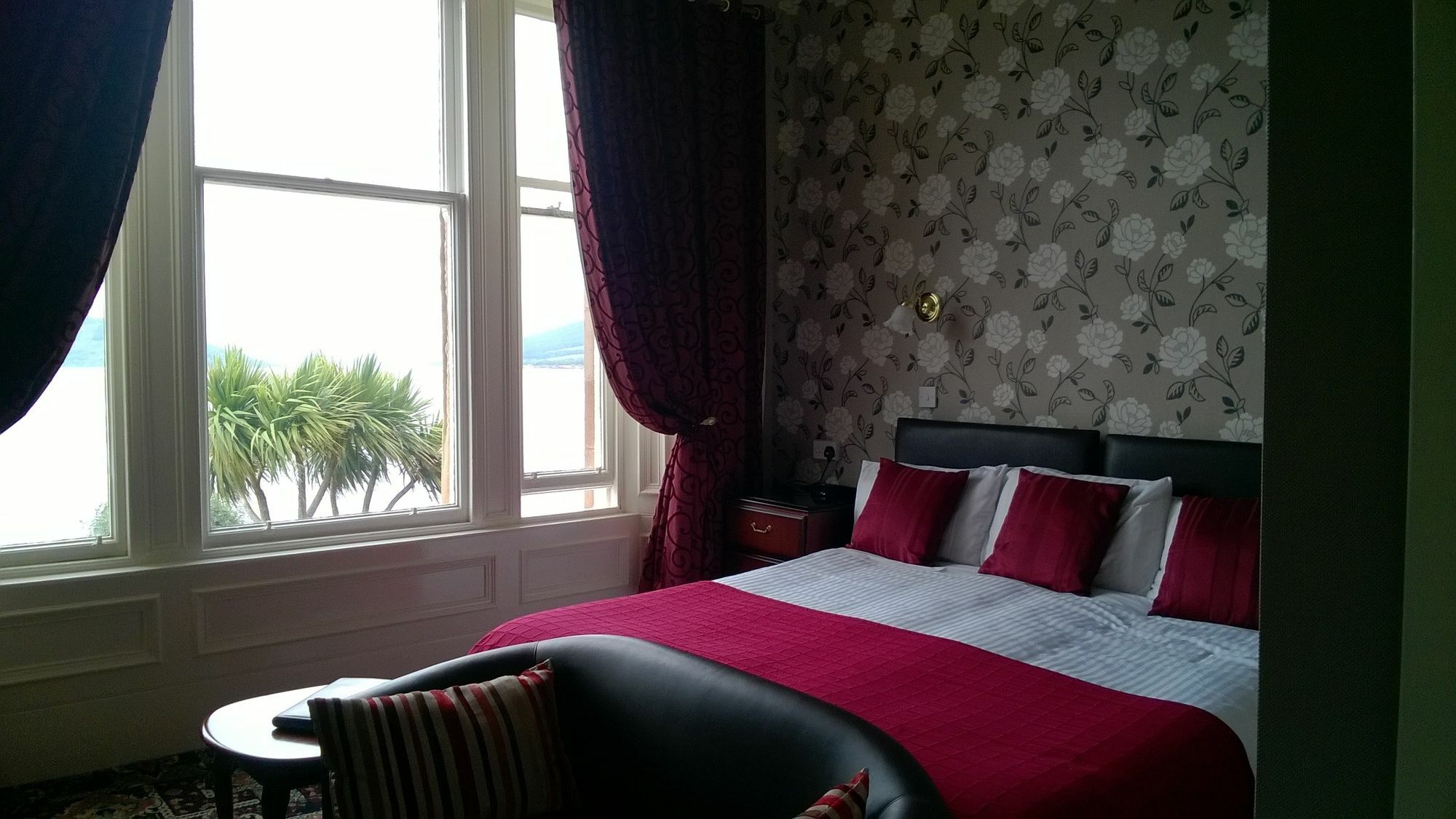 Hotel The Bayview Rothesay Esterno foto